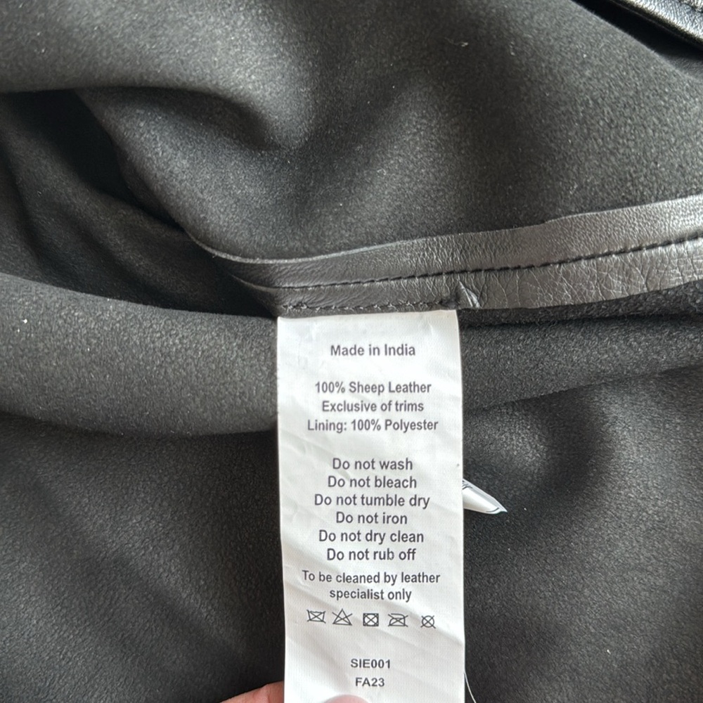 Quince NWT 100% Leather Black Shirt Jacket Size XL - Picture 4 of 4